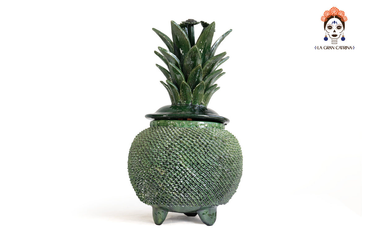 Piña Michoacana Verde con Picos - 55 cm. 22 in. Piña