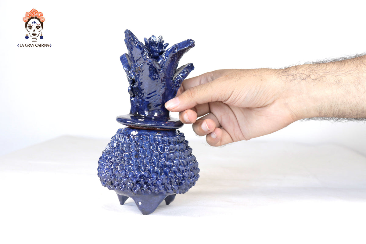 Piña michoacana de barro - Picos azules - 19 cm. 7.7 in.