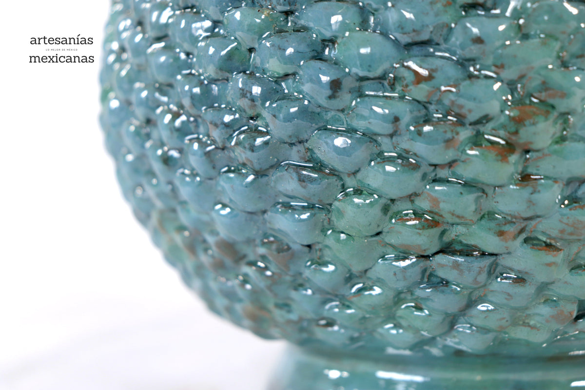 Piña turquesa de tejido de tapa ondulada - 50 cm. 20 in.