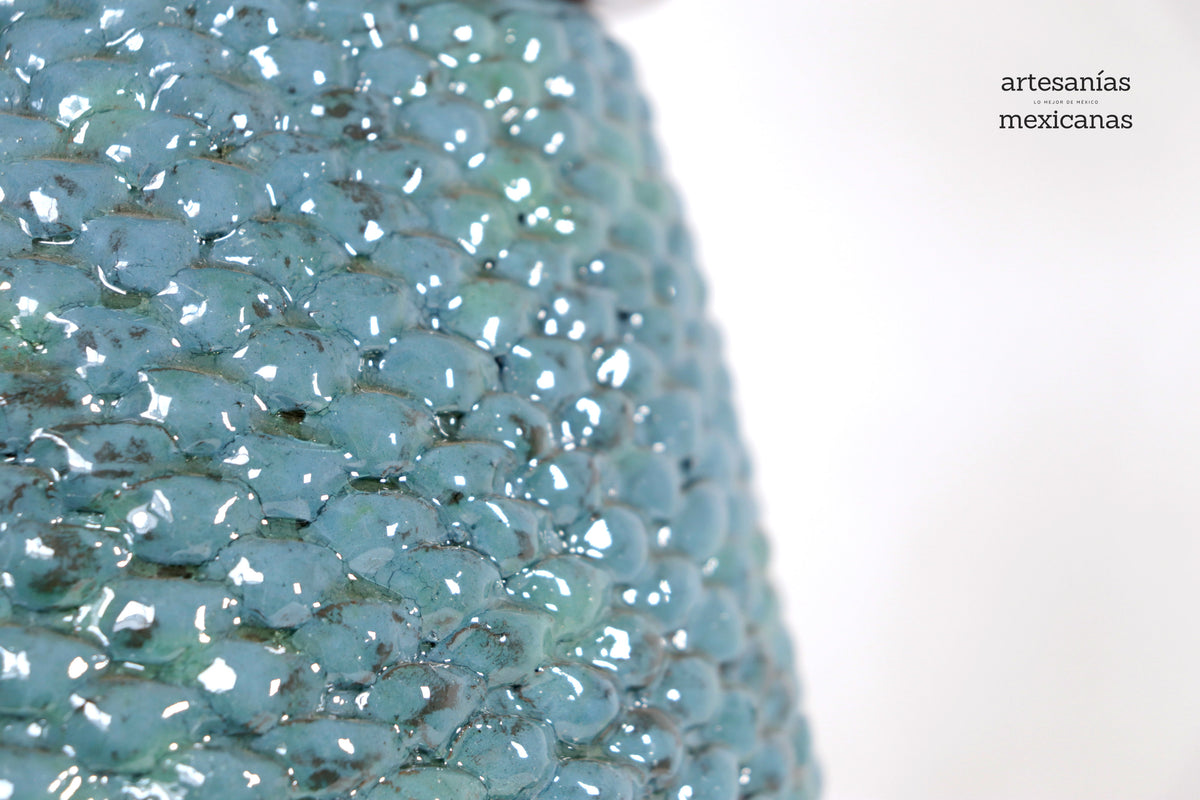 Piña turquesa de tejido de tapa ondulada - 50 cm. 20 in.