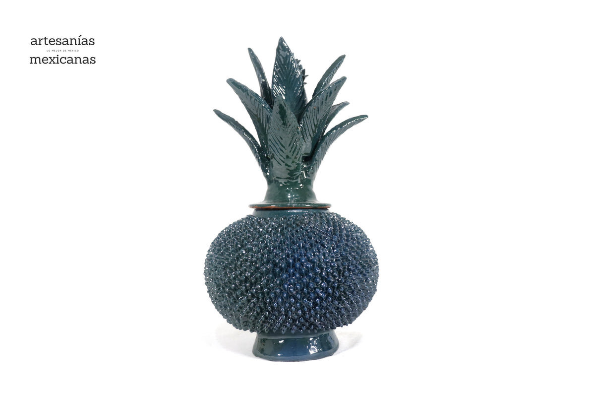 Piña michoacana de barro - Turquesa oscuro de picos - 32 cm. 13 in.