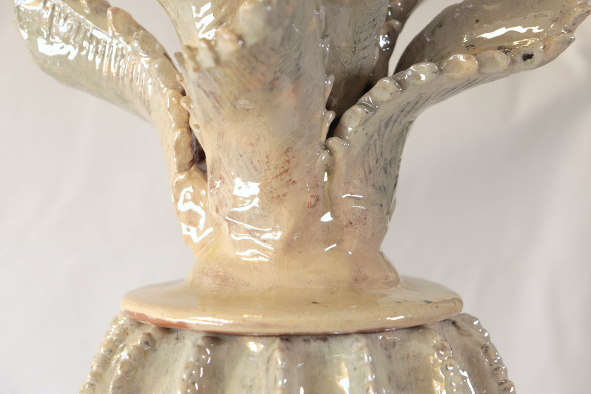 Piña michoacana de barro - Biznaga beige con tapa especial - 52 cm. 21 in.