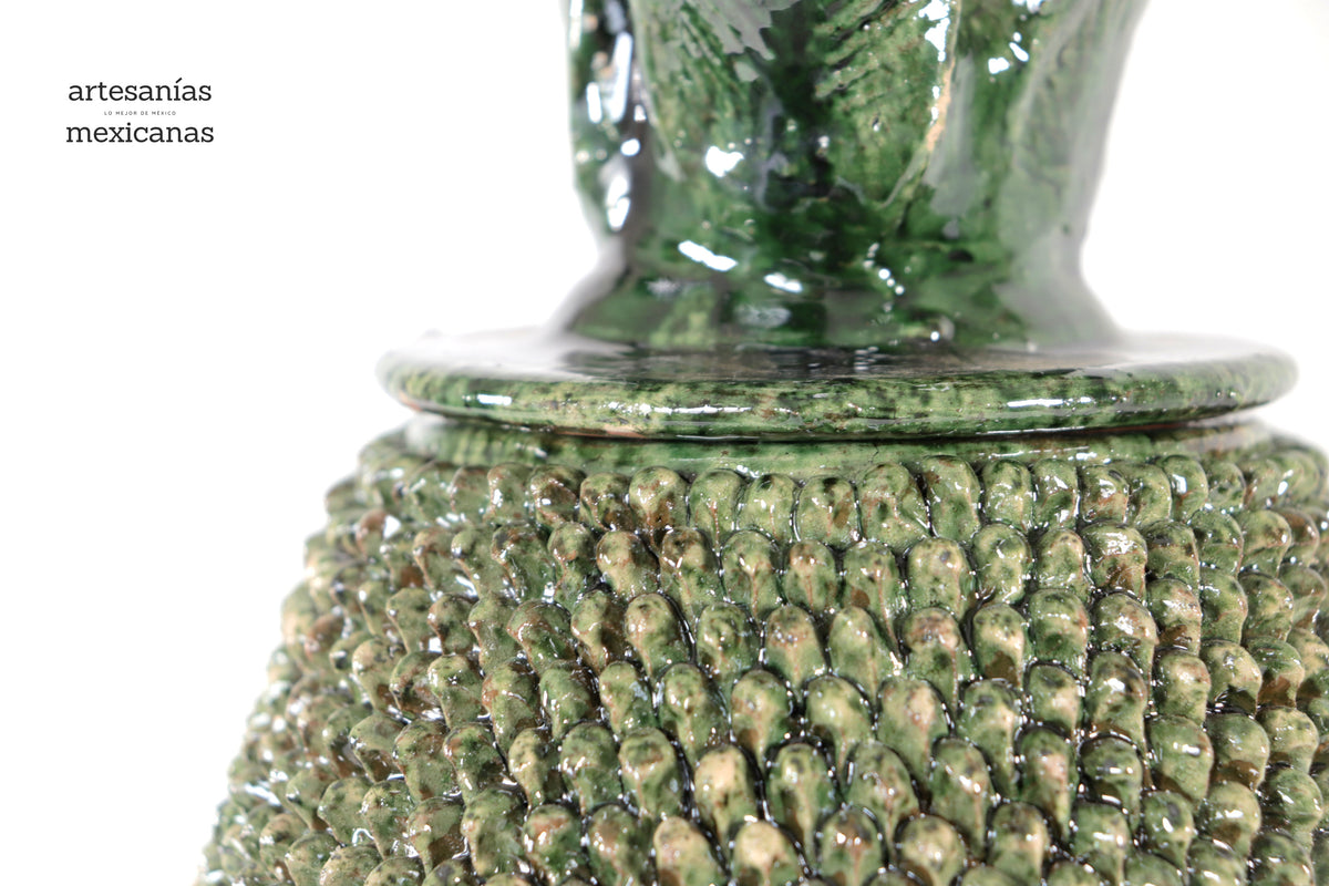 Piña de picos verdes tapa ondulada - 50 cm. 20 in.