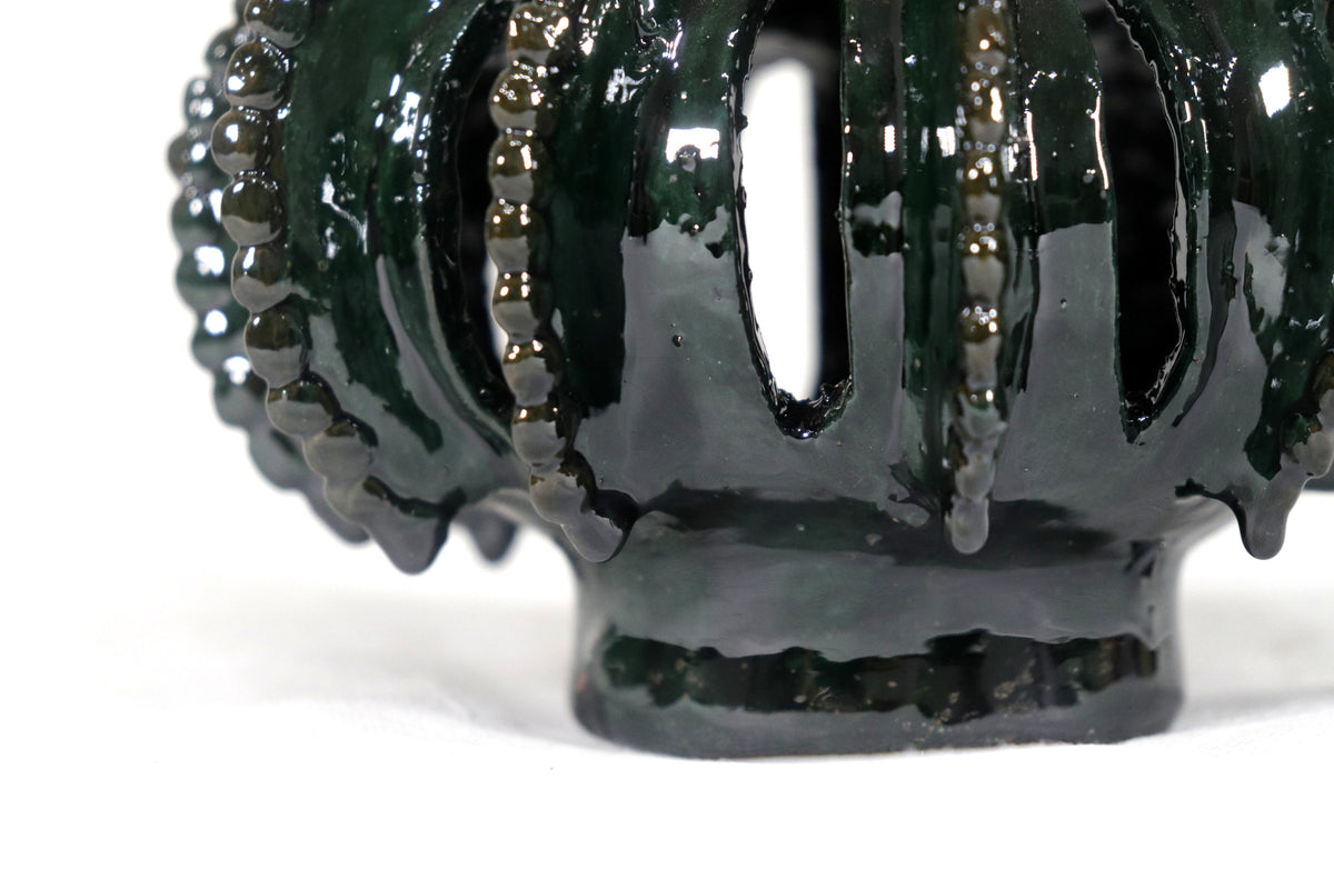 Piña michoacana de barro - Verde pequeña biznaga calada - 19 cm. 7.7 in.