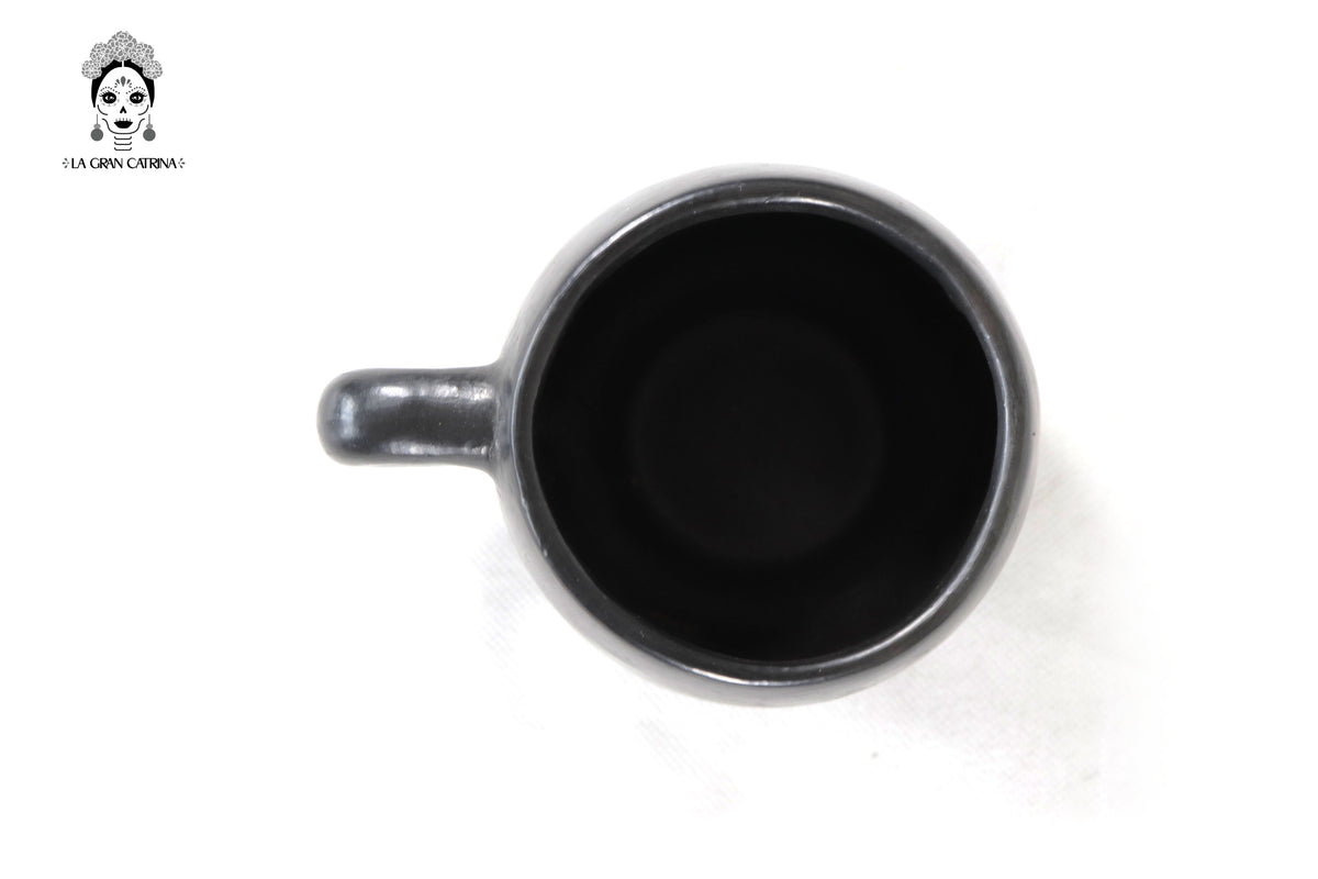 Tazas Artesanales de Barro Negro 9 cm. 3.5 in.