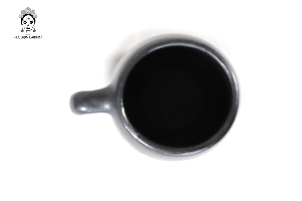 Tazas Artesanales de Barro Negro 9 cm. 3.5 in.