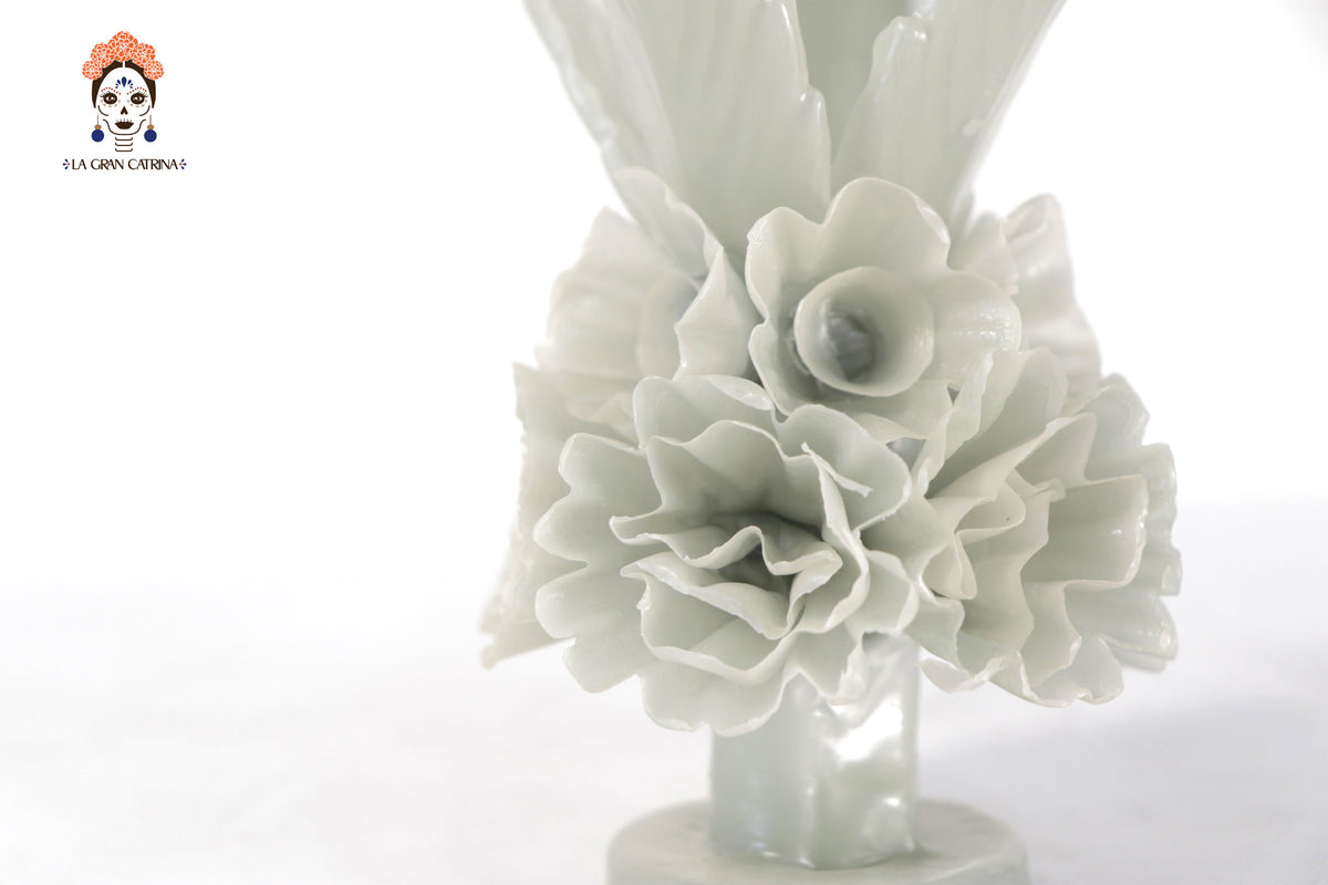 Vela Esculpida - Flores Decorativas Blanca Olivo - 28 cm. 11 in. Vela