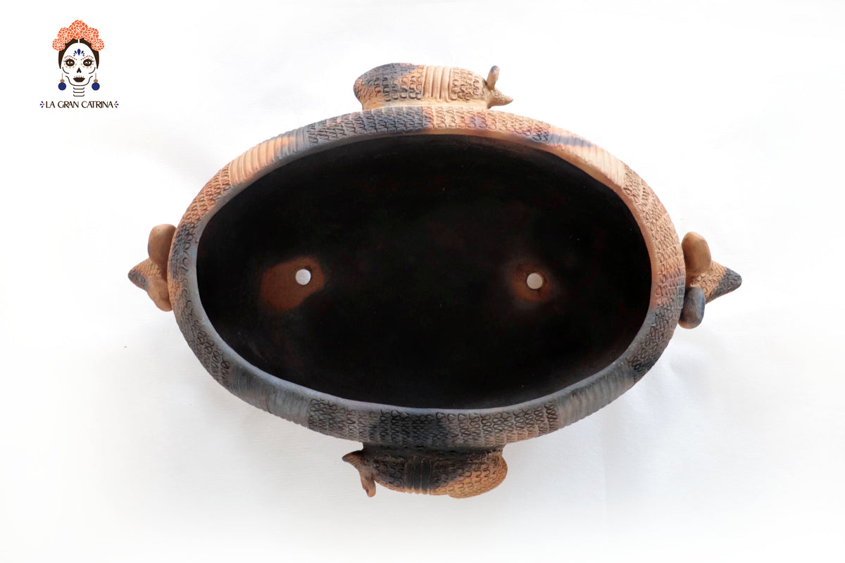 Armadillo de Barro Natural - 63 Cm. 24.8 In. Zipiajo