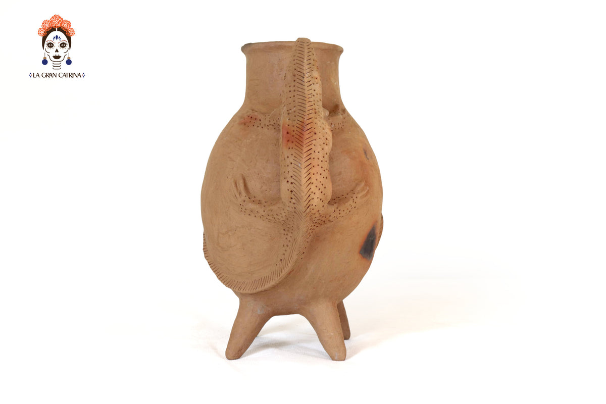 Jarrón de Barro Natural con Asas de Lagartija - 40 Cm. 15.7 In. Zipiajo