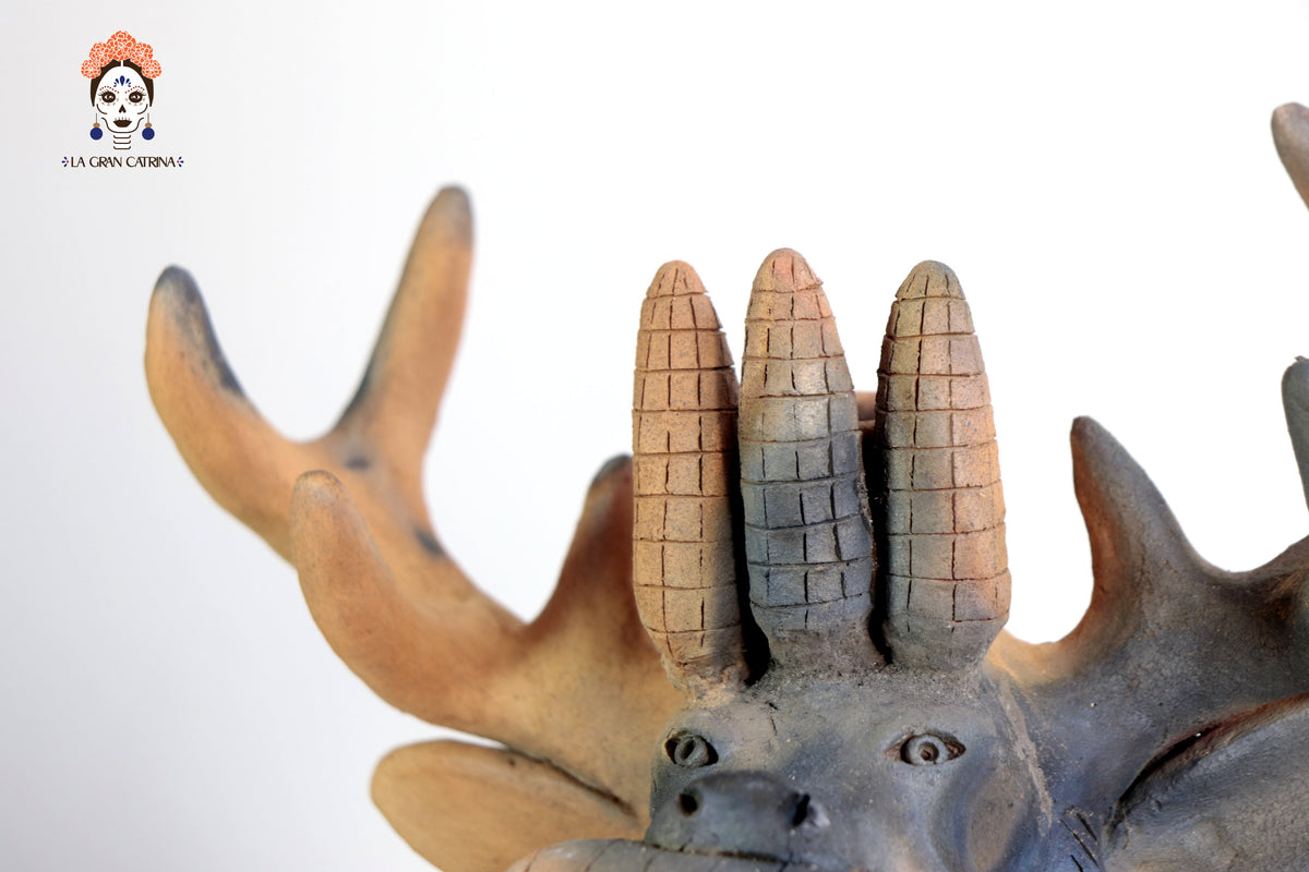 Venado Portavelas con Mazorcas - 38 cm. 15 in. Zipiajo