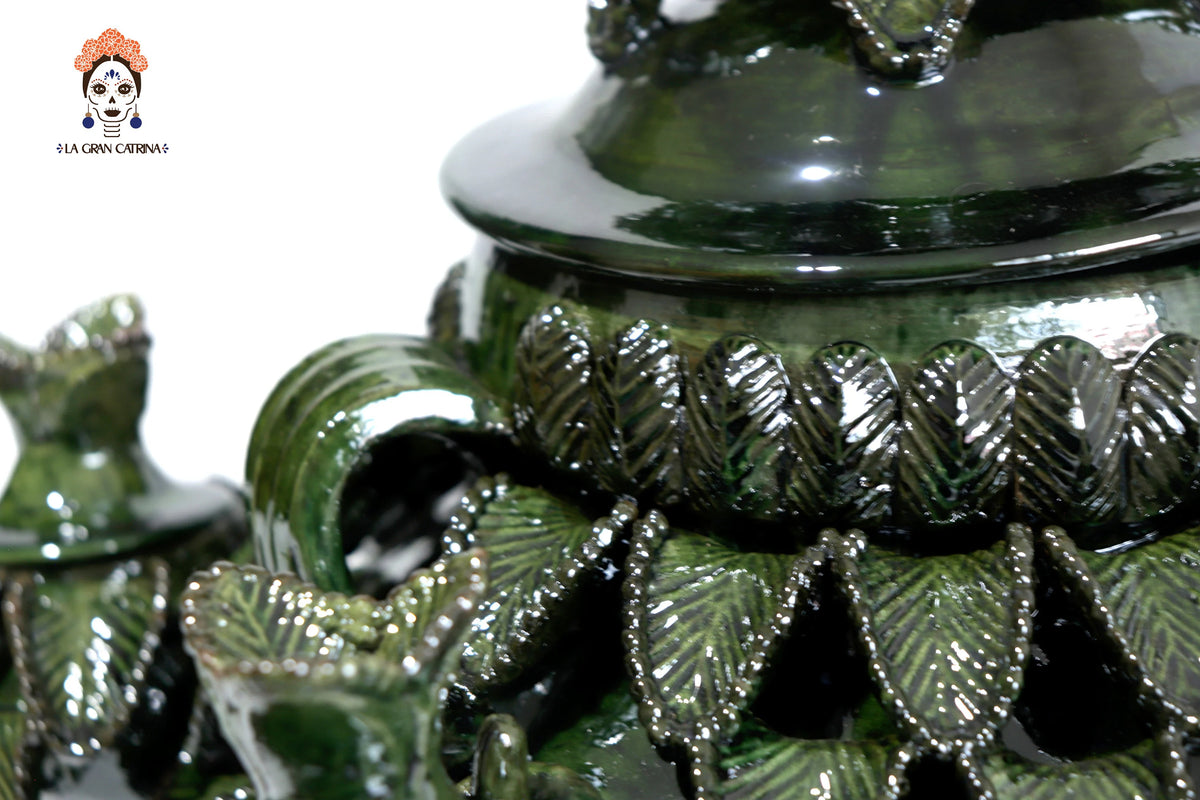 Ponchera verde vidriada con jarritos de barro - 40 cm. 16 in. Piña