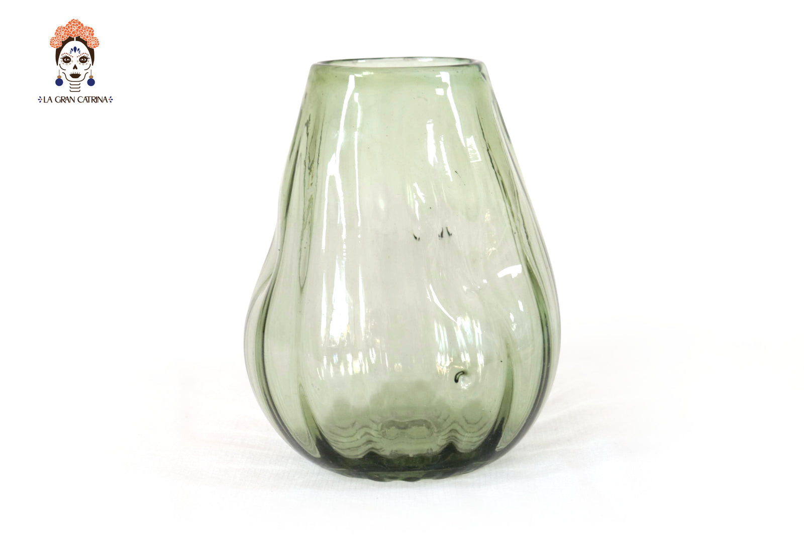 Vaso de Vidrio Soplado Verde Oliva 17 cm. 6.6 in. Vidrio Soplado