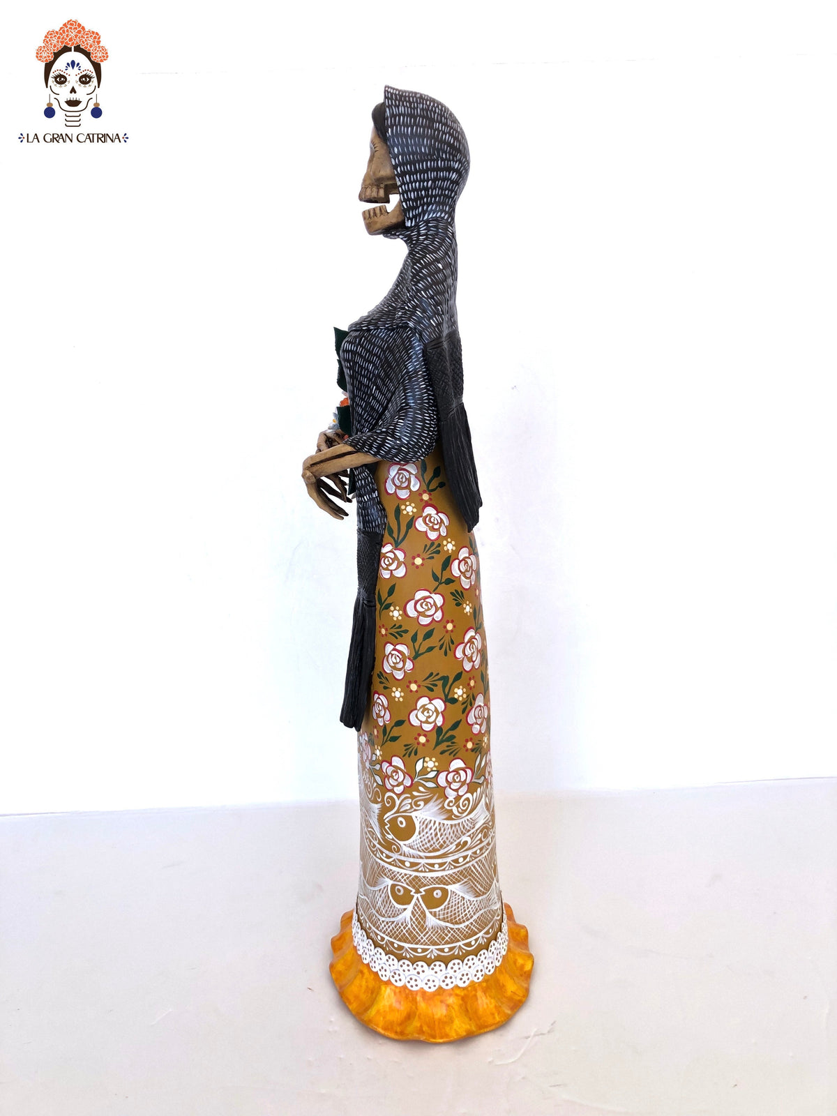 Catrina en Dia de Muertos - Vestido naranja - 65 cm. 26 in.