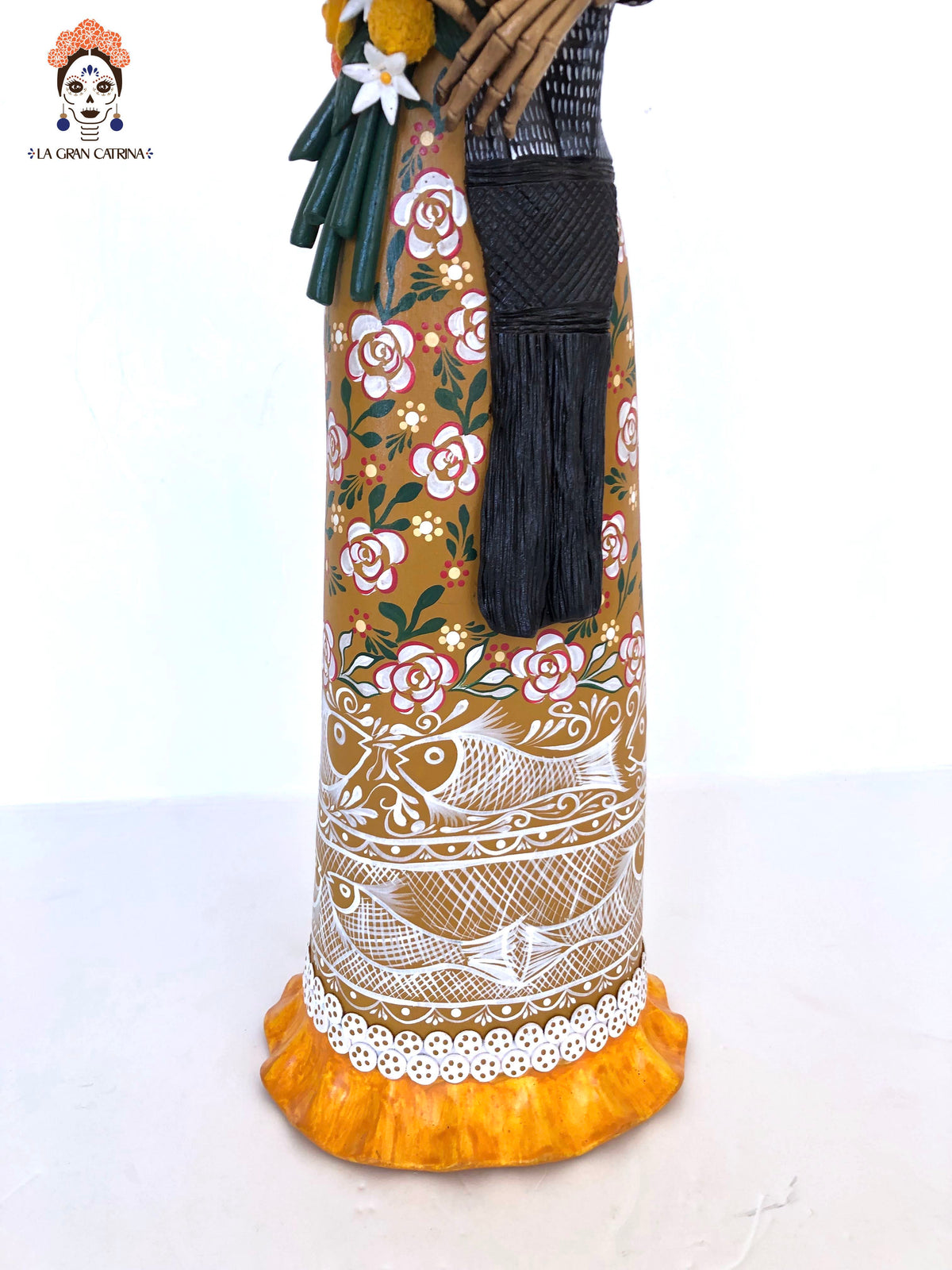 Catrina en Dia de Muertos - Vestido naranja - 65 cm. 26 in.