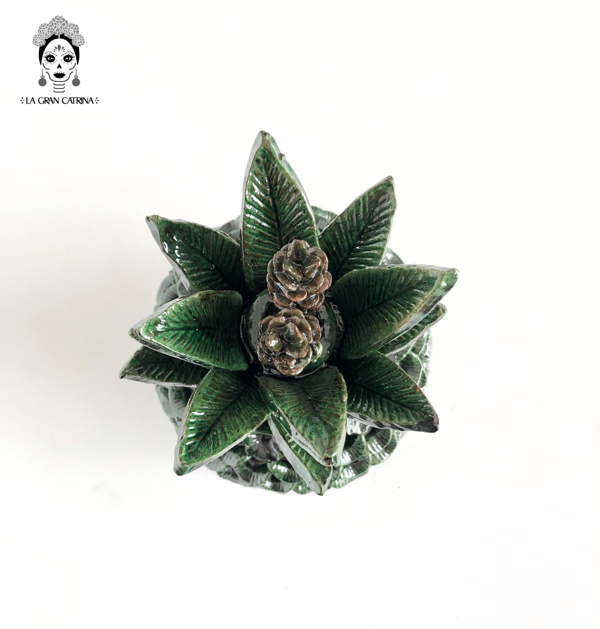 Piña michoacana de barro - Platillo de Pétalos verdes con flores - 33 cm. 13 in.