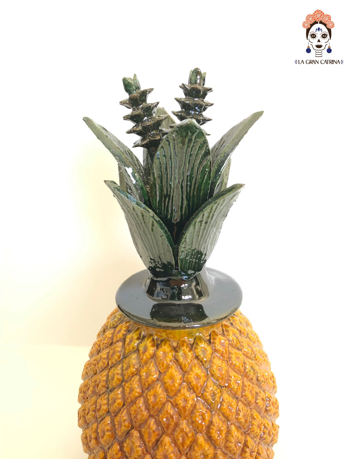 Piña michoacana de barro - Amarillo y Verde - 41 cm. 16 in.