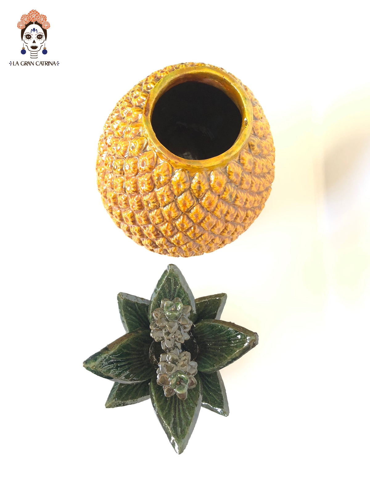 Piña michoacana de barro - Amarillo y Verde - 41 cm. 16 in.