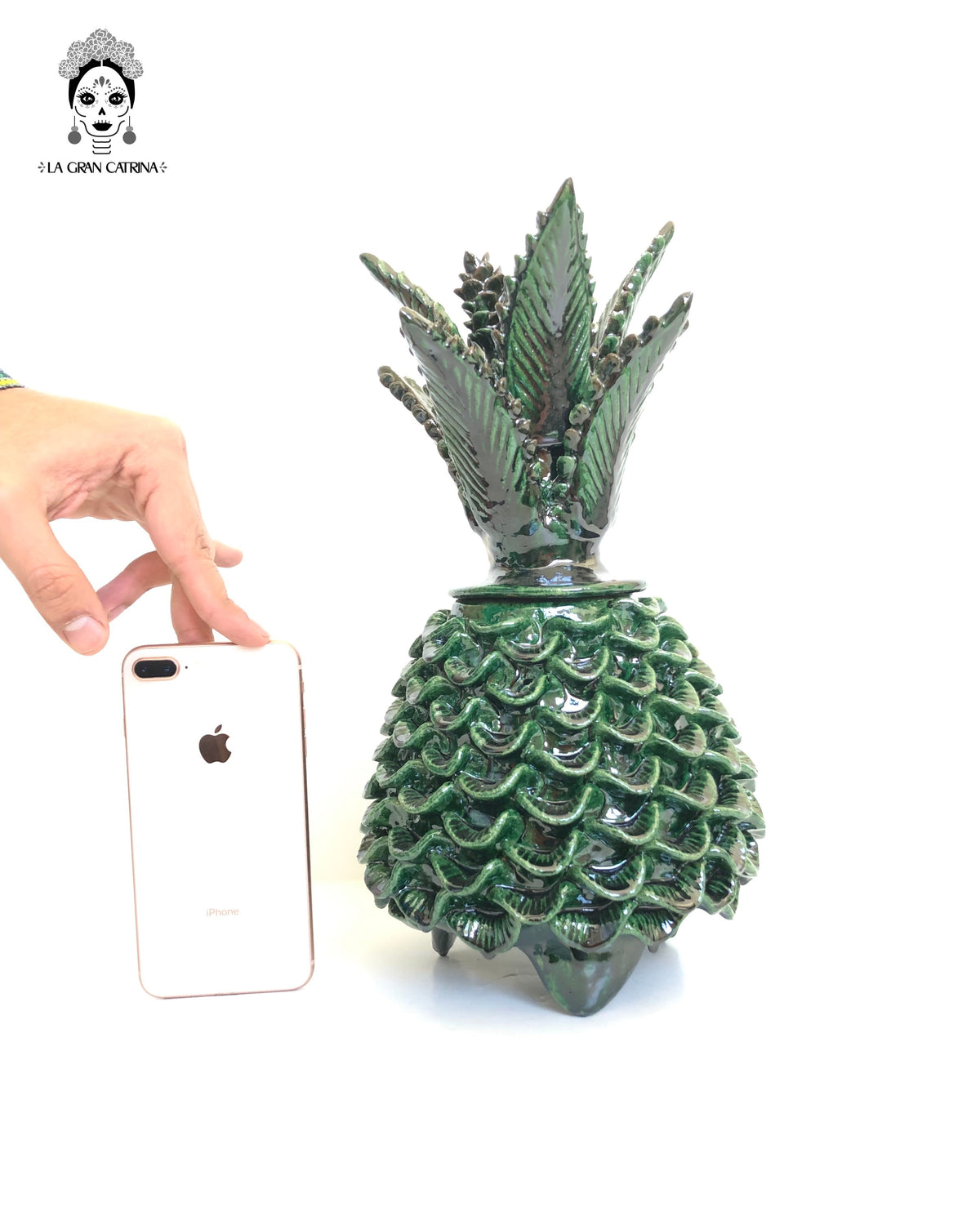 Piña michoacana de barro - Pétalos verdes - 33 cm. 13 in.